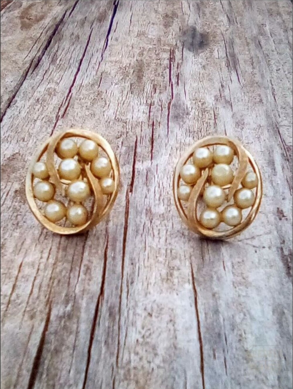 Crown Trifari Clip On Earrings Vintage Faux Pearl Cluster Gold Tone Leaf Design